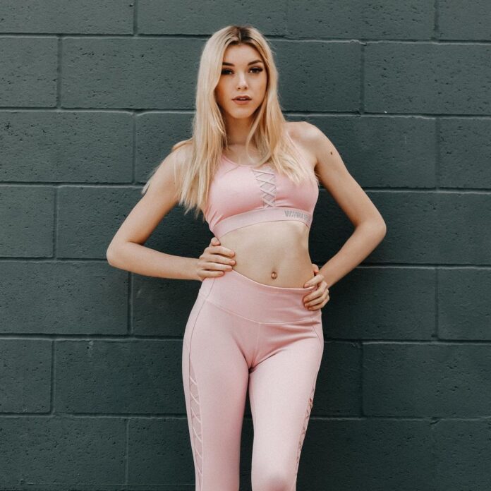 Anny Aurora Biography, Age, Family, Net Worth, Height, Weight, Facts
