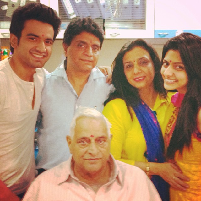 Ayush Mehra with Family