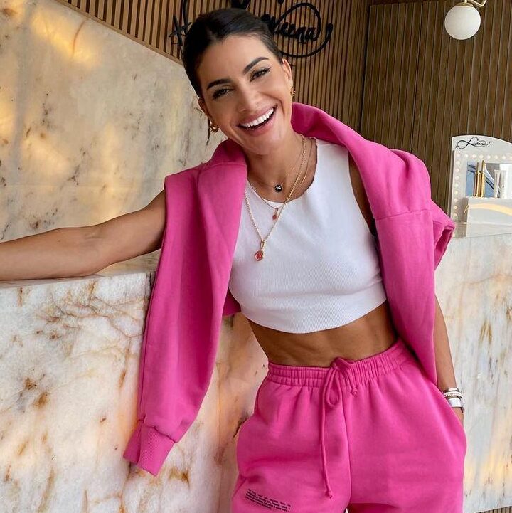 Who is Camila Coelho? Wiki, Biography, Age, Husband, Height, Parents