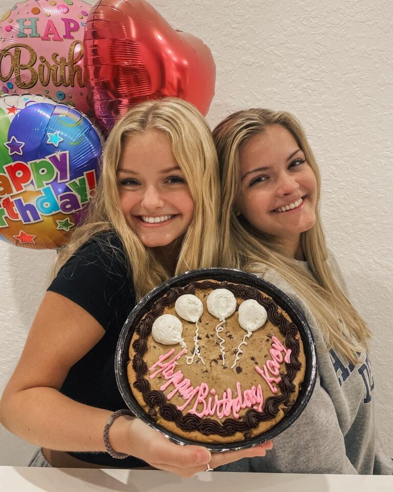 Jacy and Kacy Biography, Age, Family, Net Worth, Height, Weight, and More