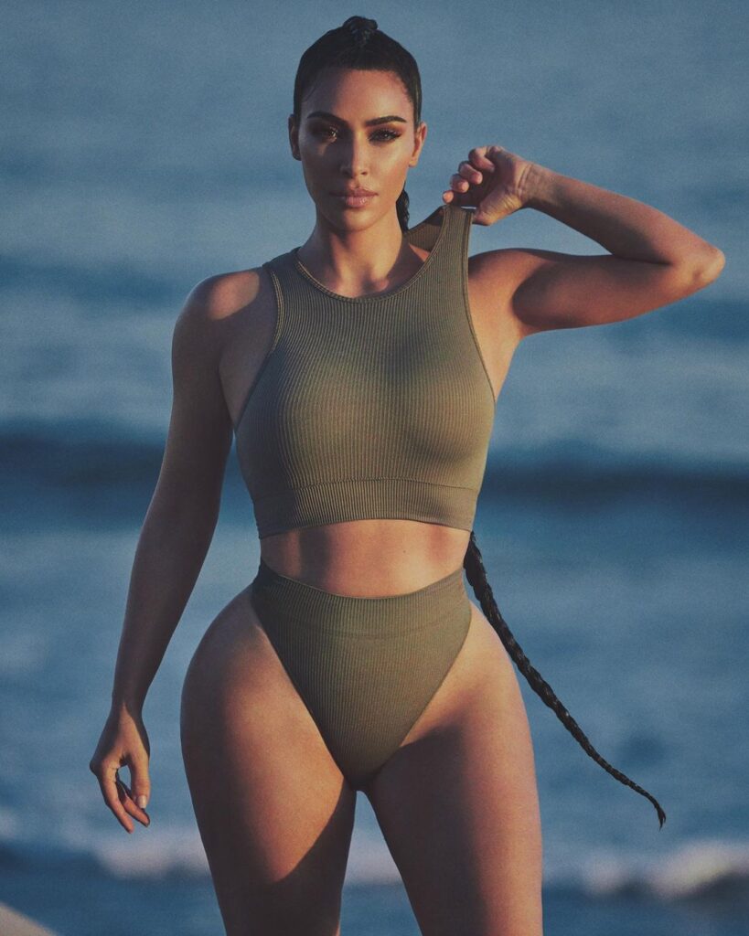 Kim Kardashian Body Measurement 