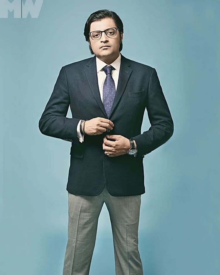 Arnab Goswami body measurement