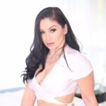 Lea Lexis Wiki/Biography